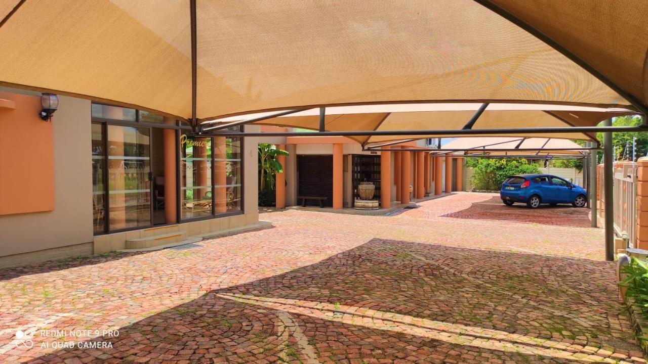 Premiere Guesthouse Bloemfontein Exterior foto