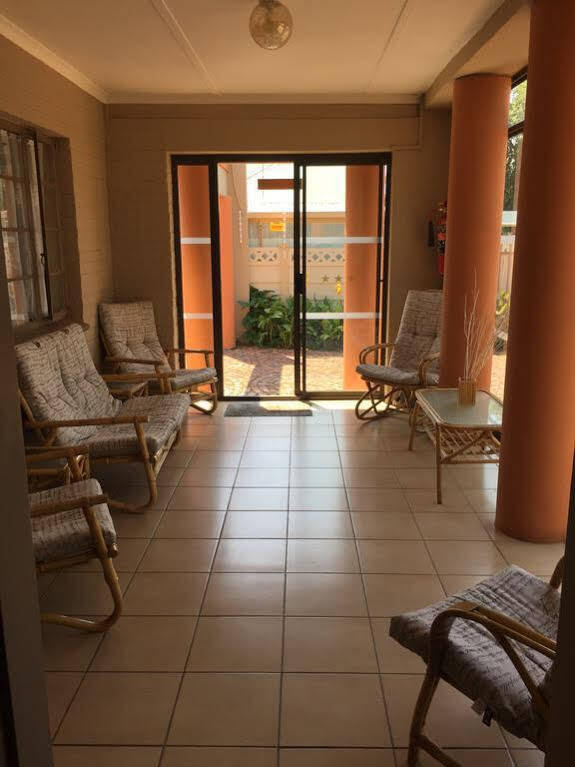 Premiere Guesthouse Bloemfontein Exterior foto